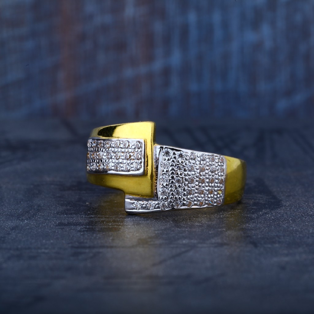 Mens 22K Cz Gold Daily Wear Ring-MR56