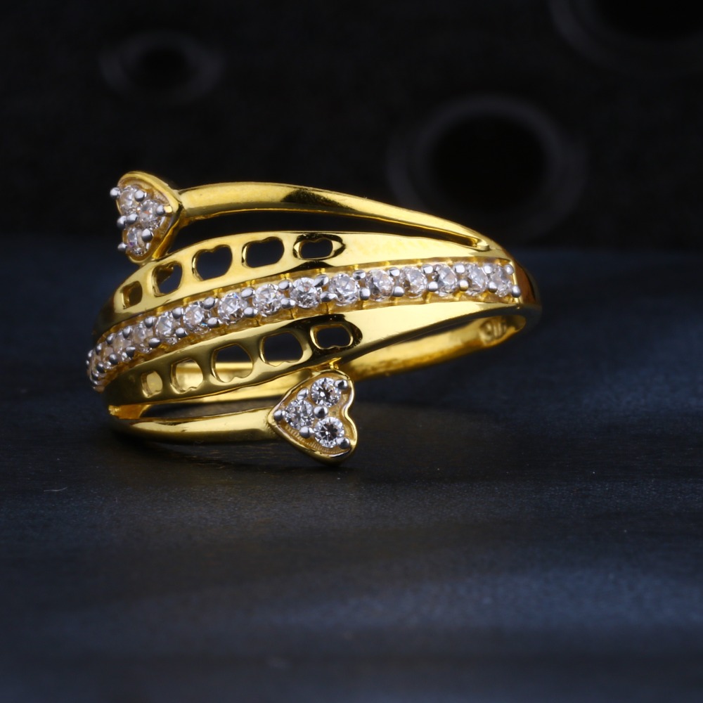 Buy quality 916 Gold Ladies Designer Plain Ring LR1391 in Ahmedabad