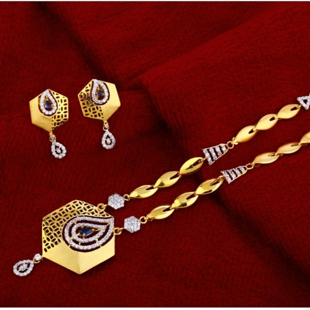 22 carat gold designer ladies chain necklace RH-LN921