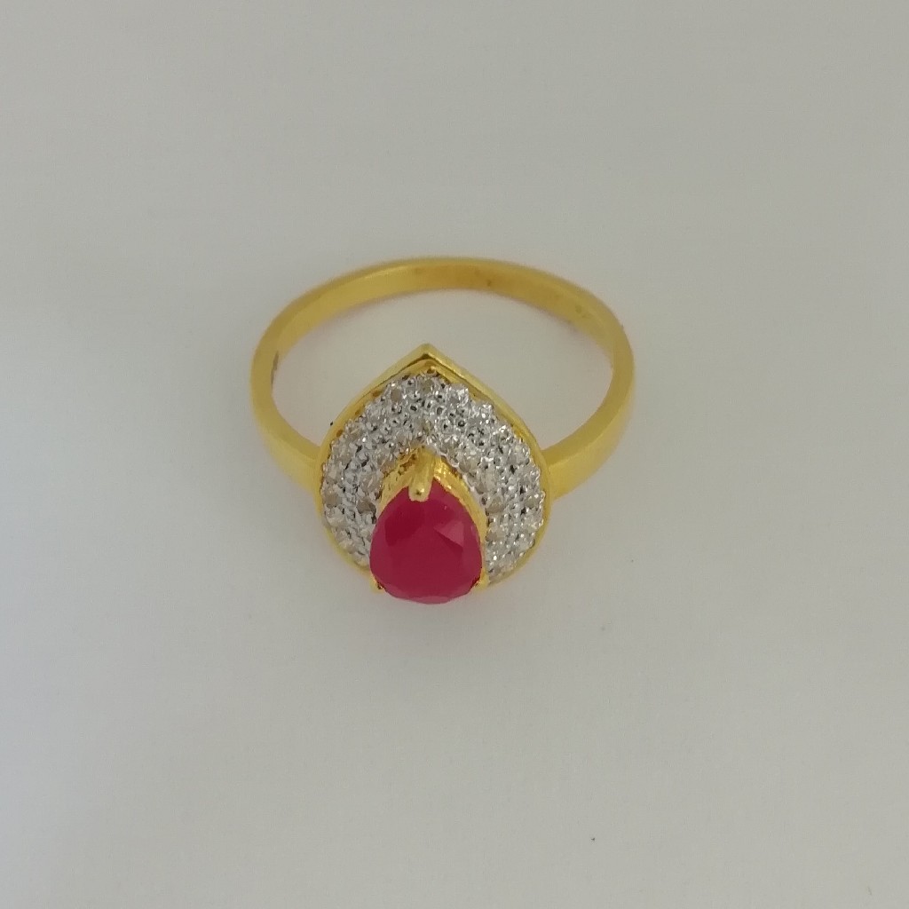 916 gold fancy pink colour stone ladies ring