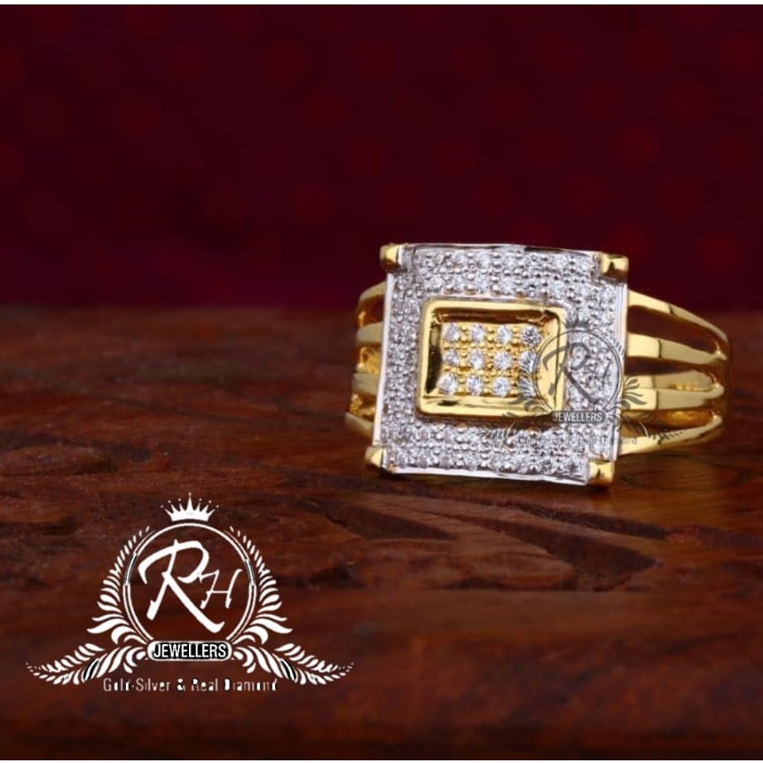 22 carat gold fancy square dimond gents rings RH-GR825
