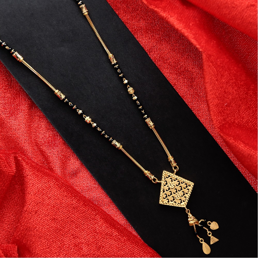 Fancy mangalsutra store design in gold