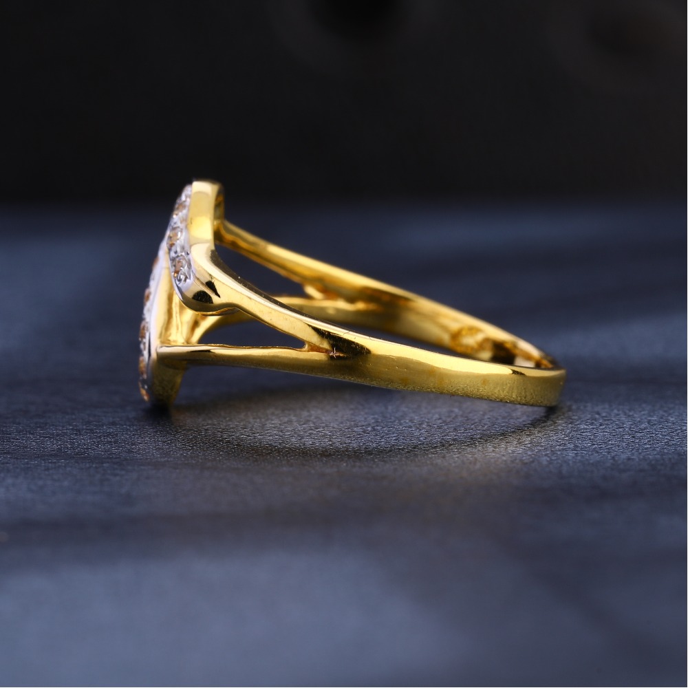 22KT CZ Hallmark Exclusive Women's Gold Ring LR1096