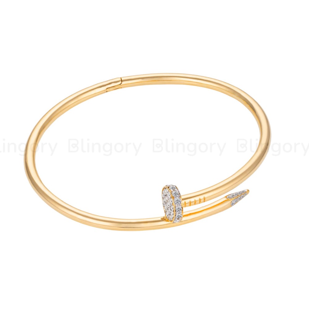 18k solid gold natural diamond nail style luxurious bracelet.