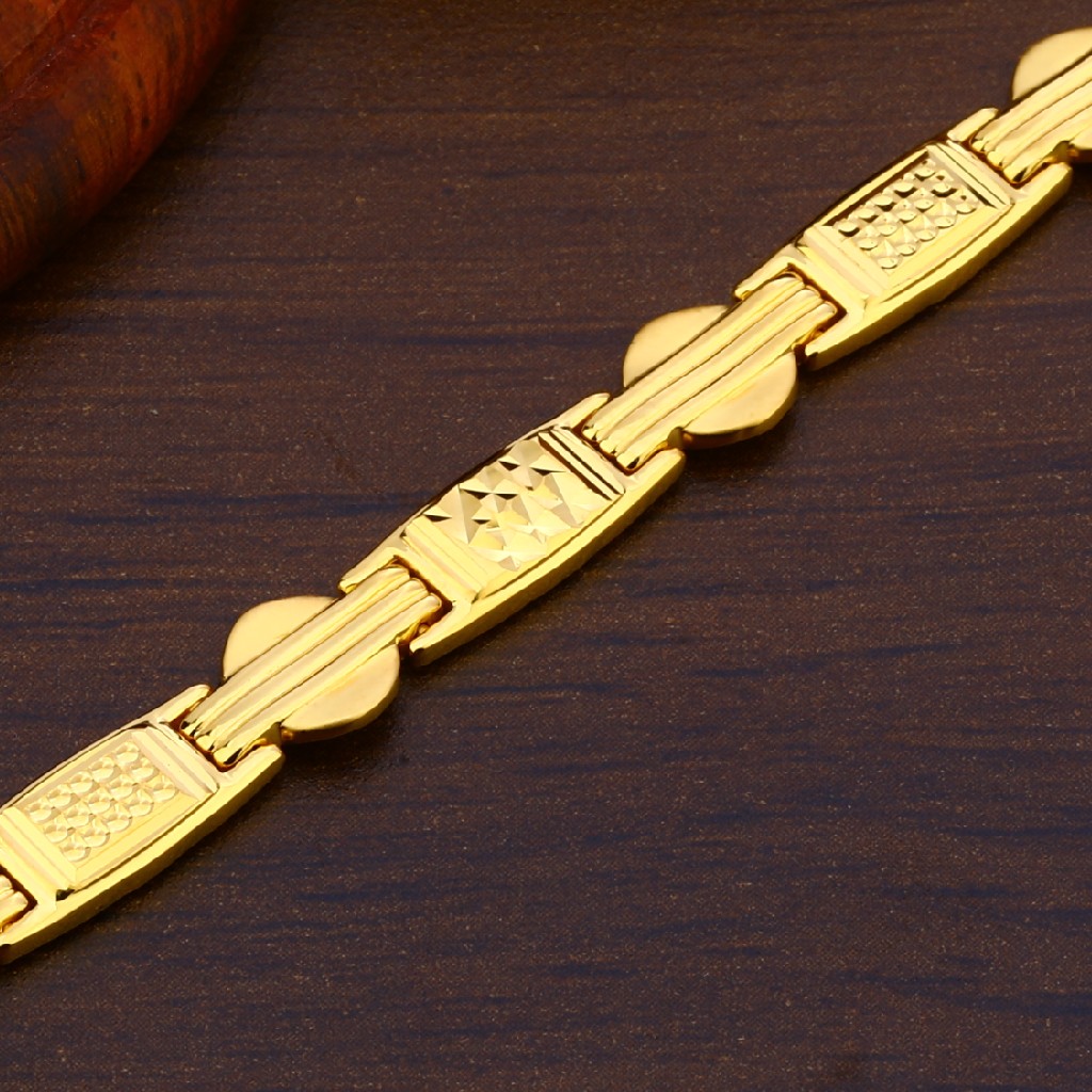 916 Gold Exclusive Designer Bracelet MPB194