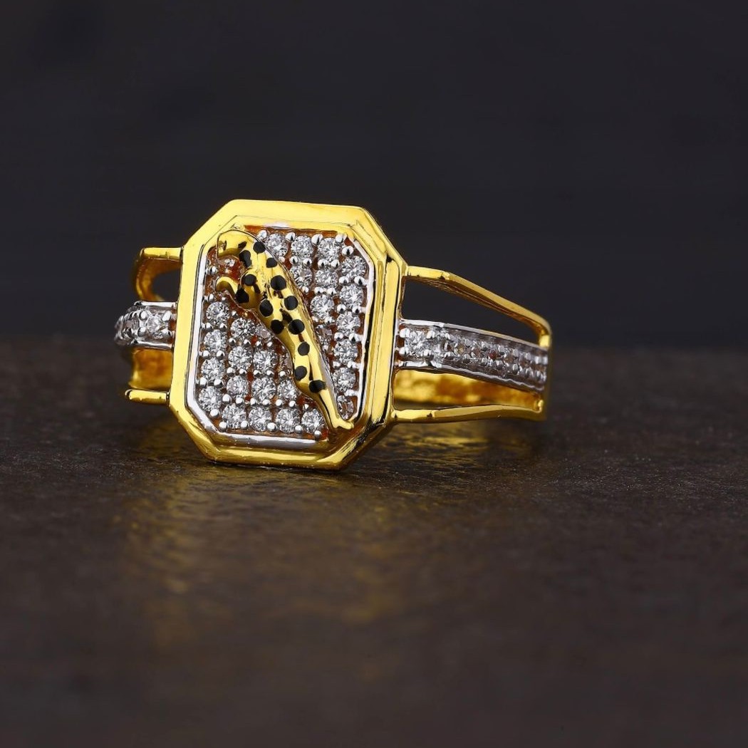 22Kt Gold Jaguar Gents Ring