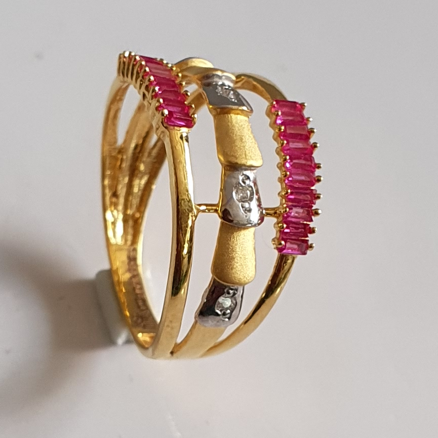 22k gold pink dimond antique design for women ring