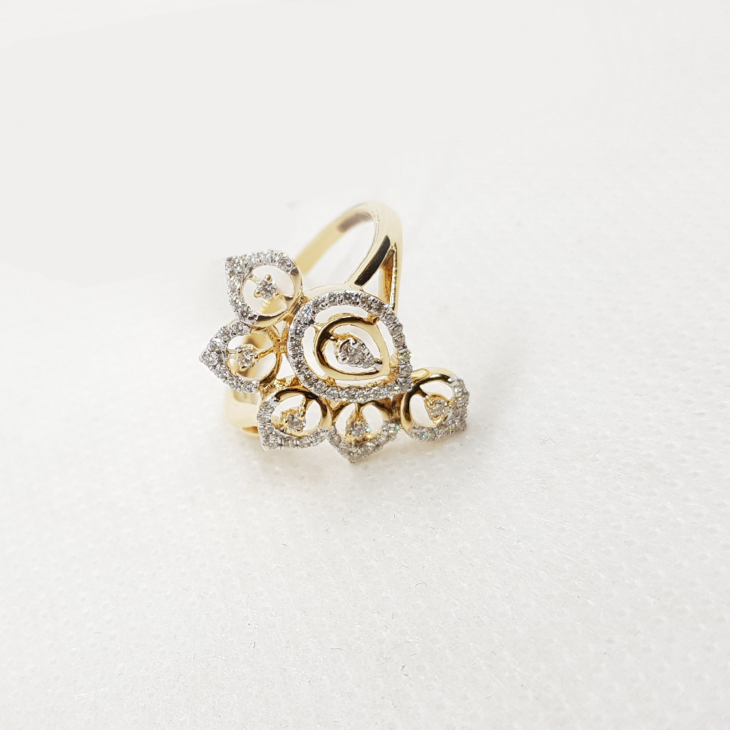 Semi pattern ring