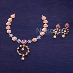 750 rose gold ladies  necklace set rn409
