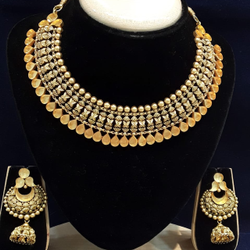Gold Ladies Antique Necklace Set by Sneh Ornaments