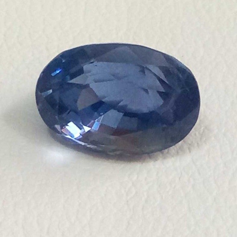 4.03ct oval blue blue-sapphire-neelam