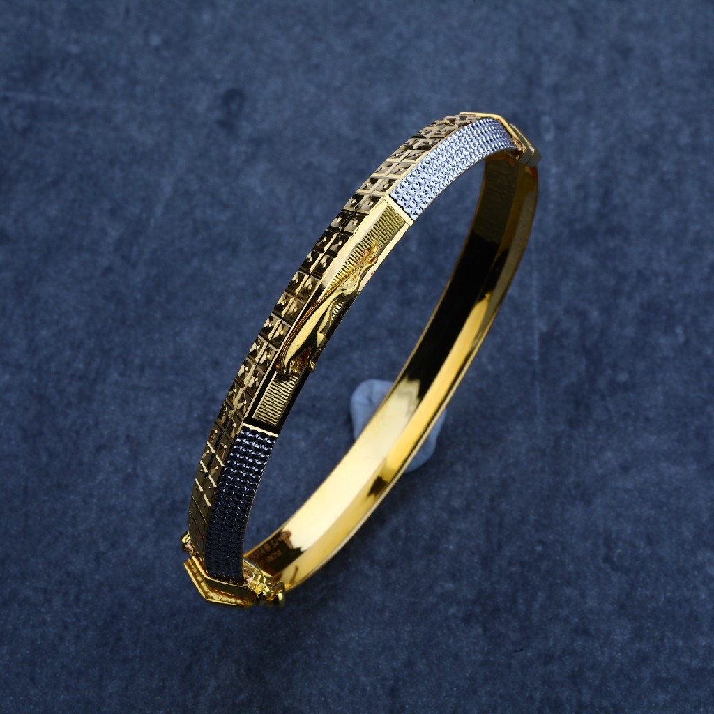 Kalyan Jewellers 22KT Yellow Gold Bracelet for Men  Amazonin Fashion