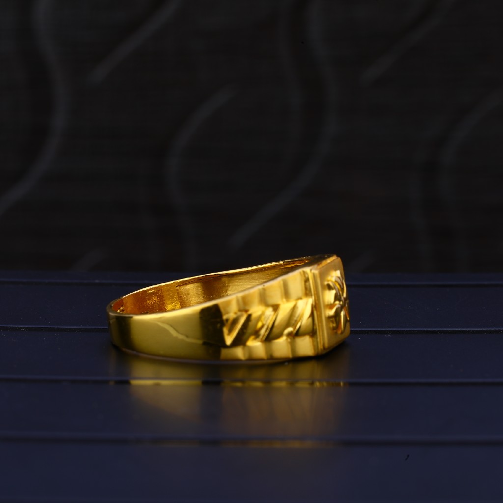 22kt Hallmark Palin Gold Ring MPR70