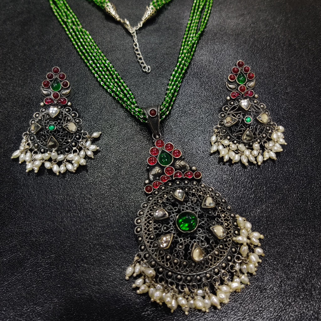 925 Silver Antique Kundan Work With Oxidise Polish Necklace