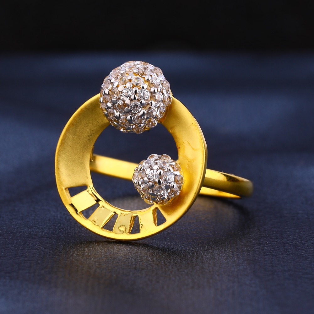 916 Gold CZ Diamond Exclusive Women's Ring LR459