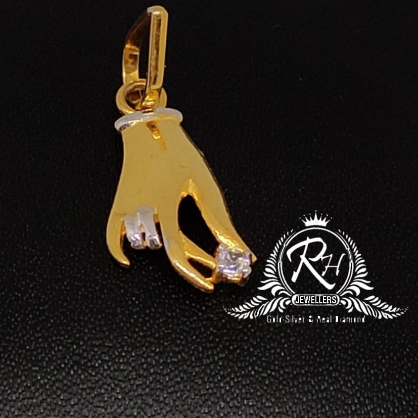 22 carat gold hand pendal RH-PL425