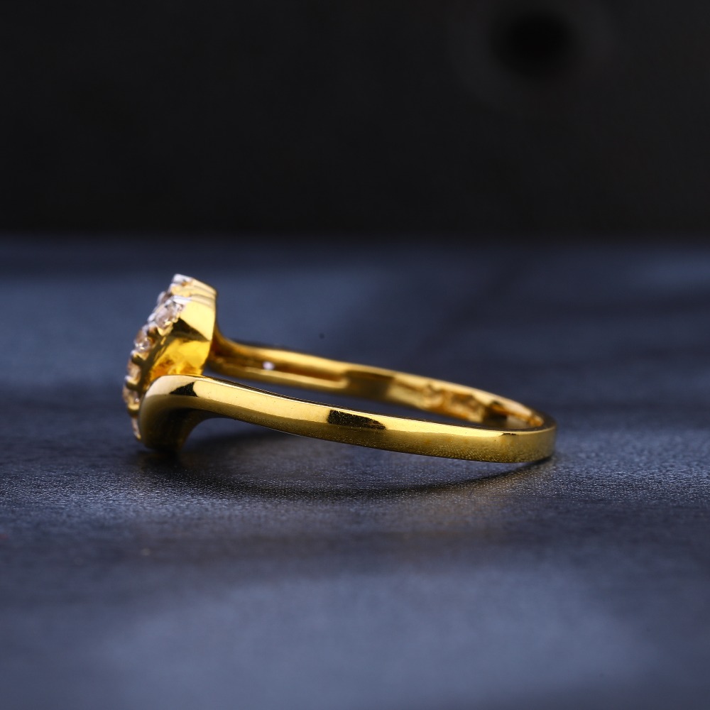 916 Gold CZ  Gorgeous Ladies Ring LR1122