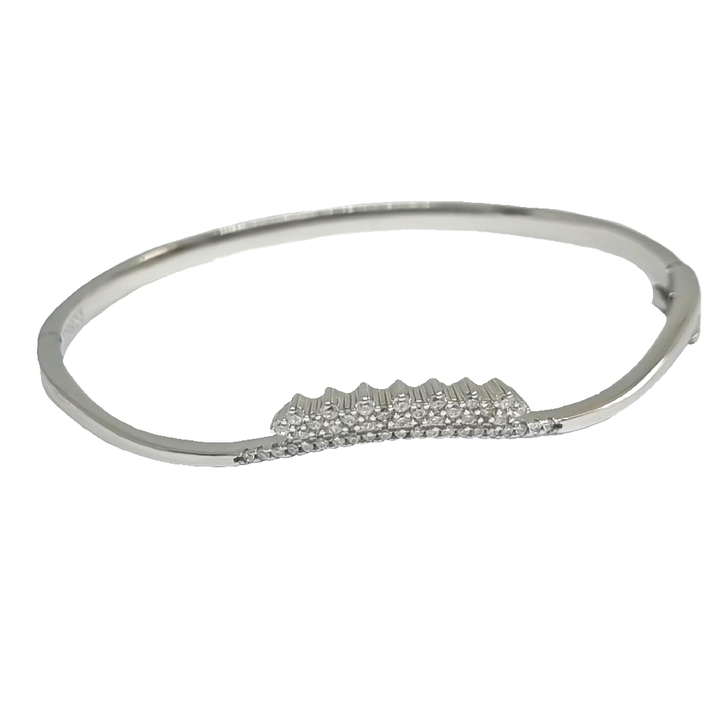 Buy quality New Designer Ladies Bracelet In 925 Sterling Silver MGA   BRS2145 in Amreli