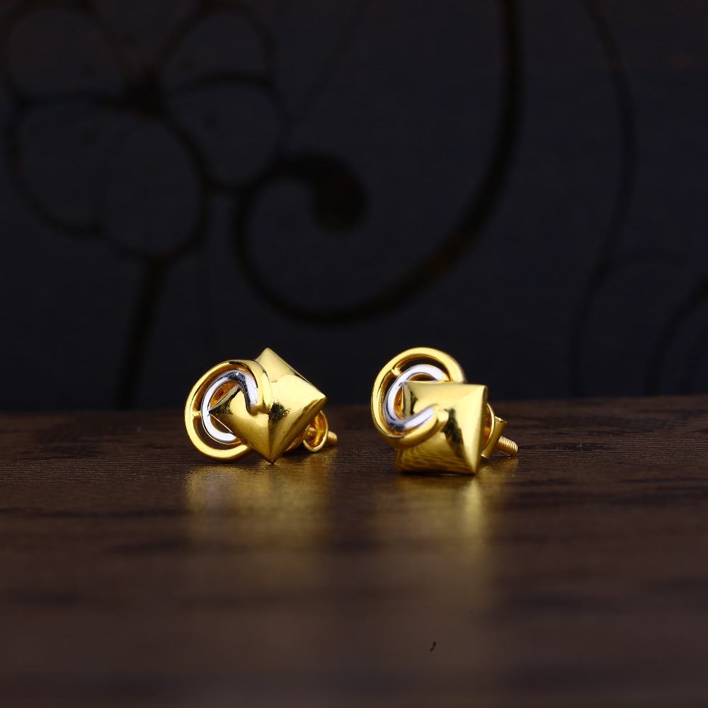 Ladies 22K Gold Fancy Delicate Earring -LPE105
