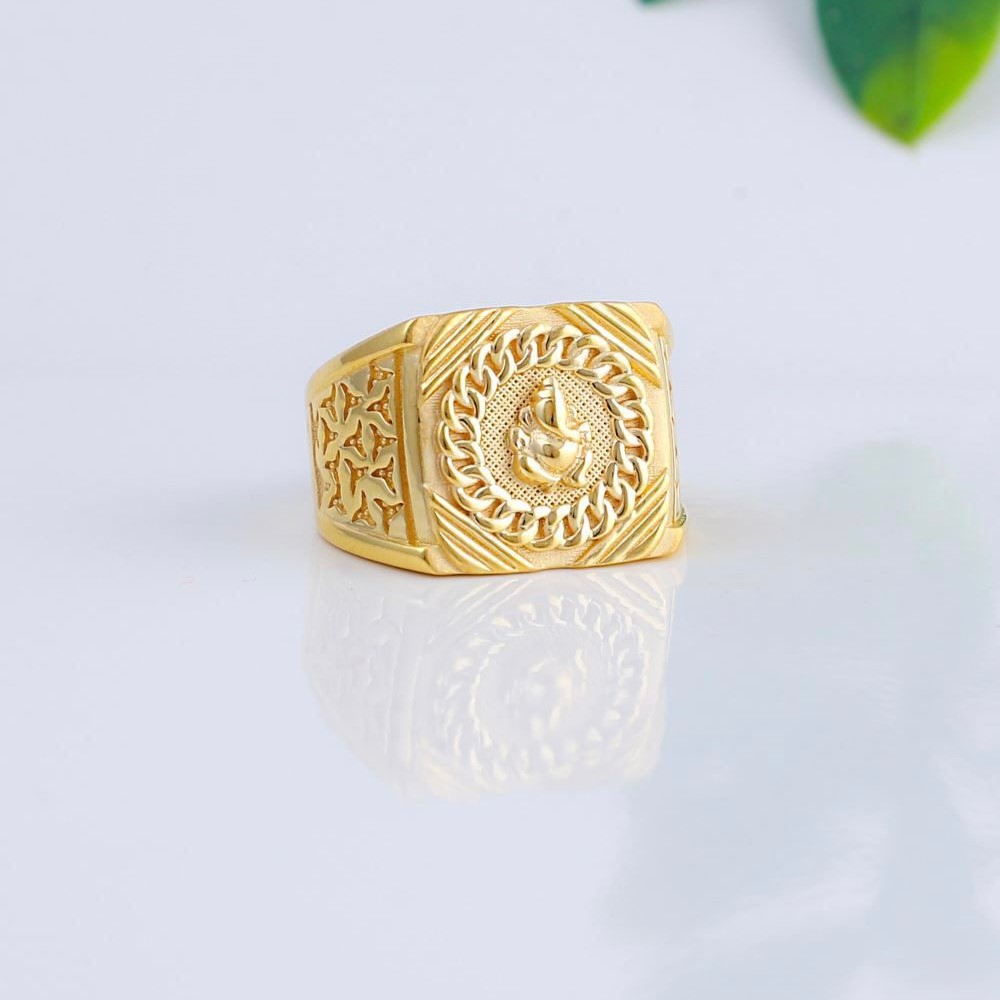 Gold Fine Gents Ring