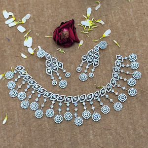 Attractive CZ Diamond Necklace Set
