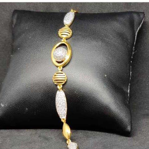 916 Exclusive Ladies Gold Bracelet