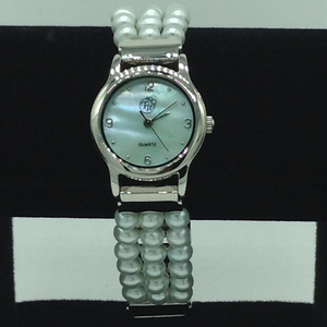 Freshwater Green&nbsp;Round&nbsp;Pearls 3 Layers Watc