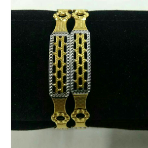 22k Gold Machine Cut Designer Bangle ( Pieces