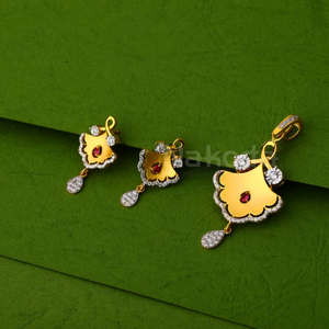 916 Gold Hallmark Designer Ladies Pendant Set