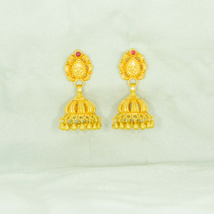 Kan ke jhumke on sale image