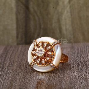 750 Rose Gold Ladies Ring RLR896