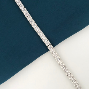 925 Silver Elegant Design Ladies Bracelet