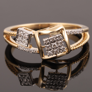 18K Gold Work Wear Diamond Ring