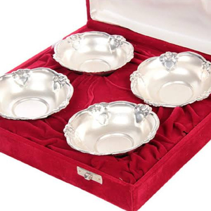 Silver bowl set