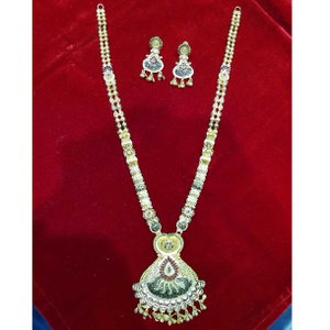 22K Gold Antique Ladies Indian Necklace Set