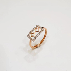 Rose gold ring fancy design