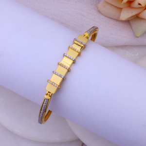 simple daily wear bracelet