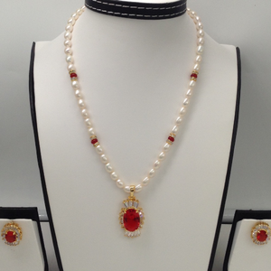 White;red cz pendent set with oval pearls m