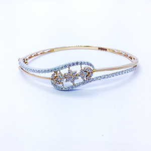 DESIGNING FANCY GOLD BRACELET FOR LADIES