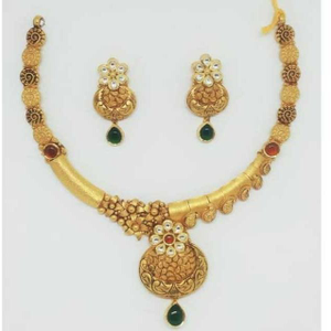 22 kt gold antique set