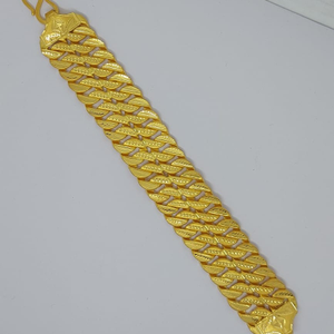 916 gold gent's fancy bracelet
