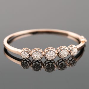 18Kt Gold Elite Diamond Bracelet