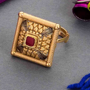 antique ring 916