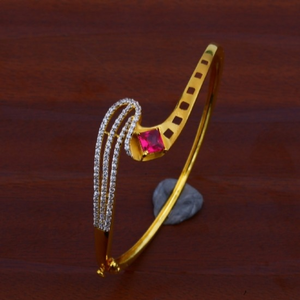22 carat gold classical ladies bracelet RH-LB