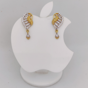 22k Gold Exclusive Hanging Stone Earring