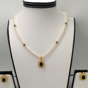 White and green cz pendent set with flat p
