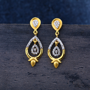 916 Gold Hallmark Fancy Earring Jhummar LJE14