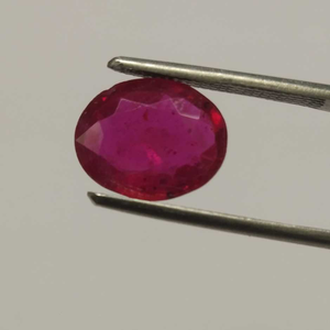 2.58ct oval red ruby-manek