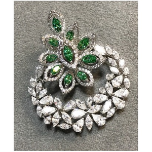 9KT Floral Swarovski Pendant Set