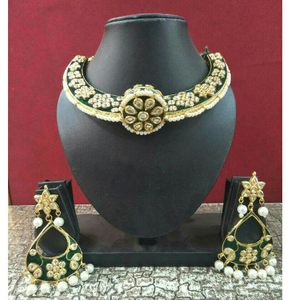 916/Modern Kundan Jewellery 